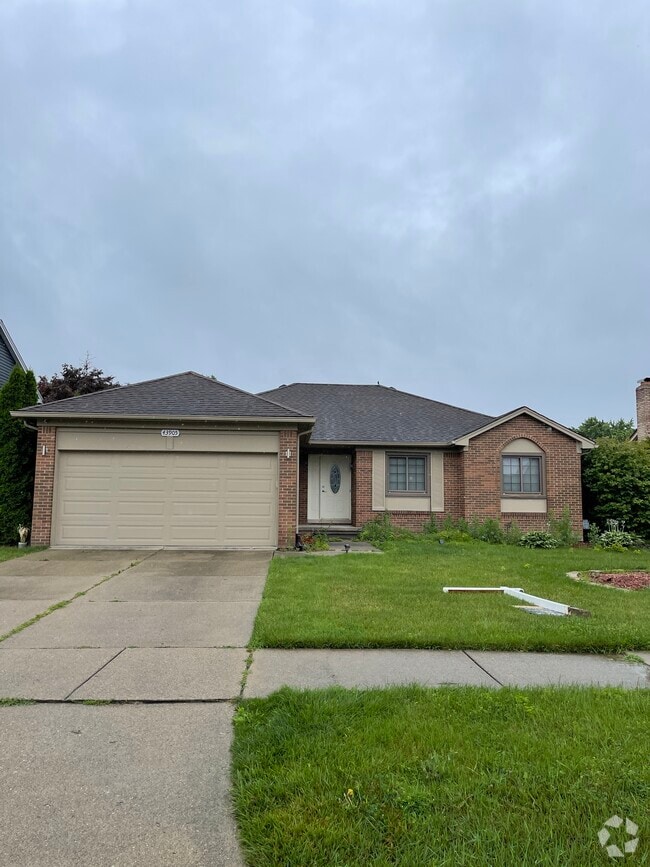 Building Photo - 43905 Rivergate Dr Rental