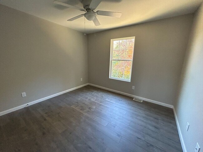 Photo - Newer Home in Lake Labadie Subdivision