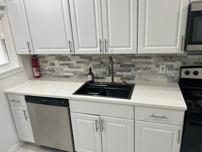 Photo - 1918 N 6th St