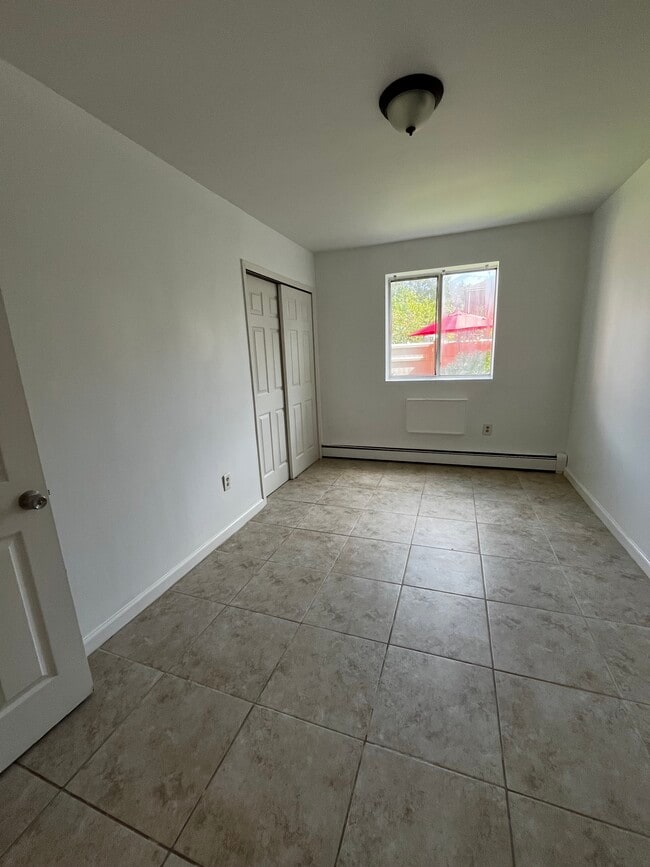 Photo - 240 Pennyfield Ave Unit 2 bedroom apartment