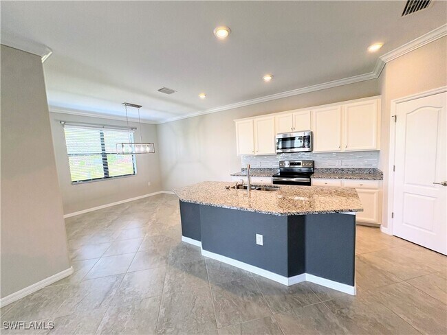 Photo - 1563 Parnell Ct