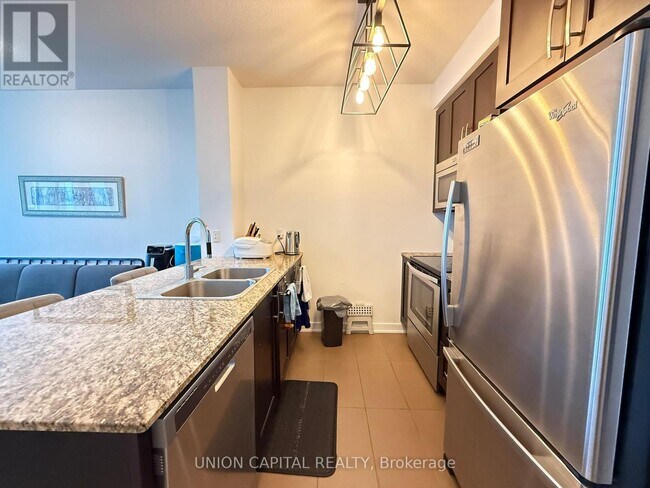 Photo - 4070 Confederation Pkwy Unit 2608