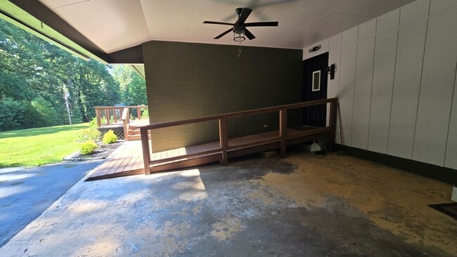 Photo - 65 Poppy Ln