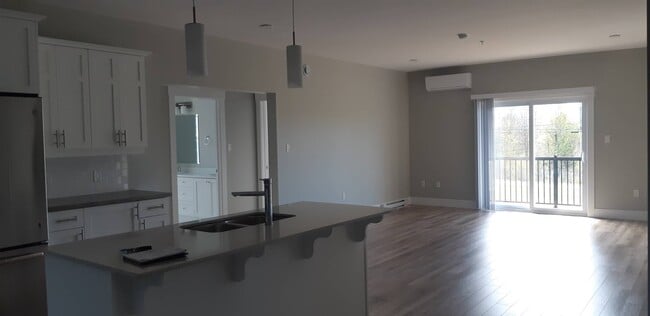 Photo - 85 Fieldstone Ct Unit 204