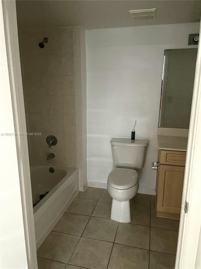 Photo - 102 SW 6th Ave Unit 501