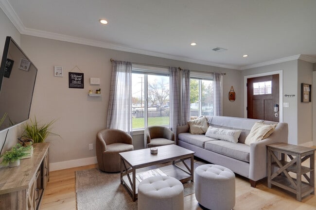 Photo - 893 Olivina Ave Unidad ID1305125P