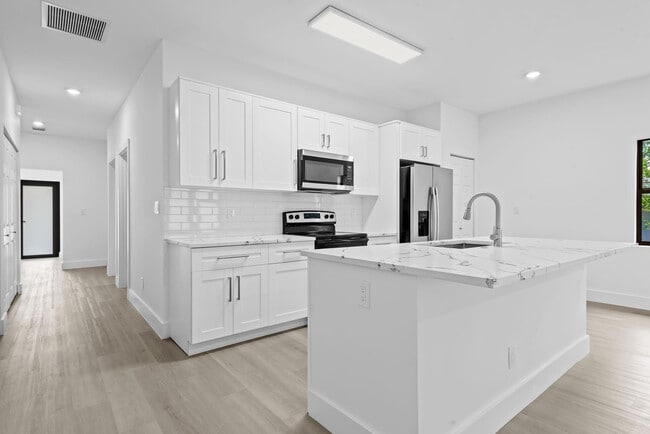 Photo - 2810 NW 7th St