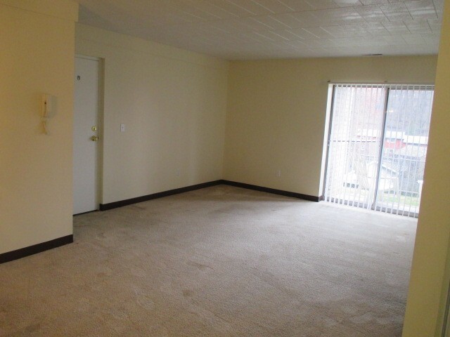 Photo - Cambridge Court