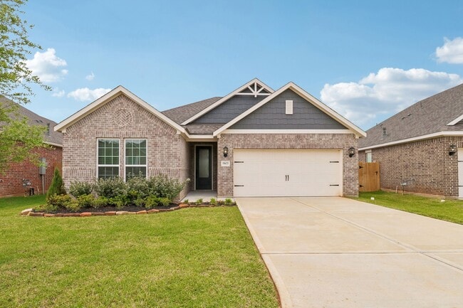 Building Photo - 15671 Honey Cv Dr