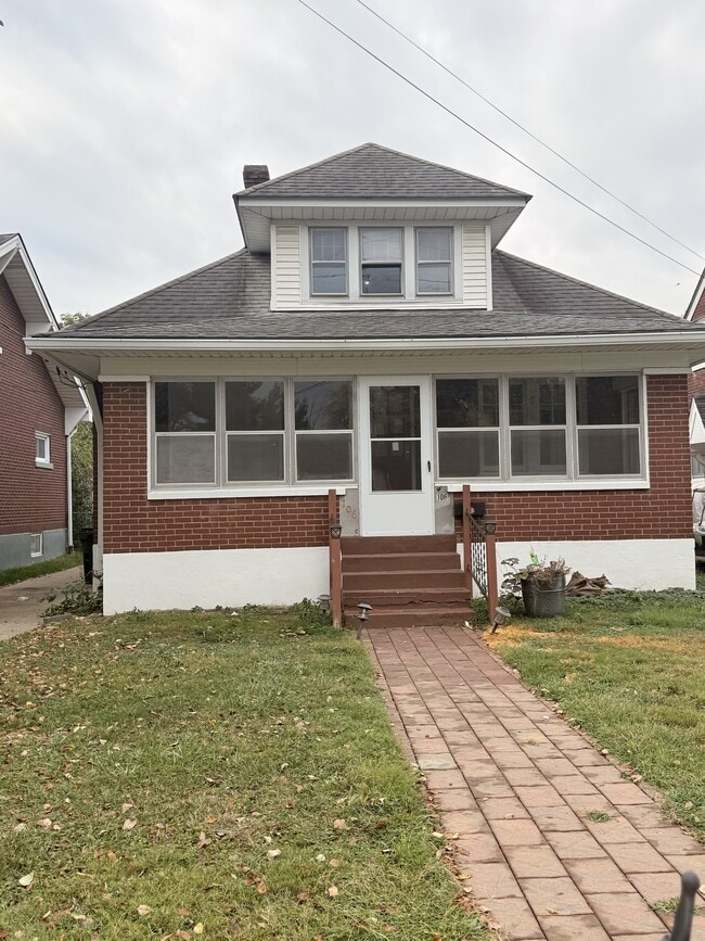 Building Photo - 106 Oxford Pl Rental