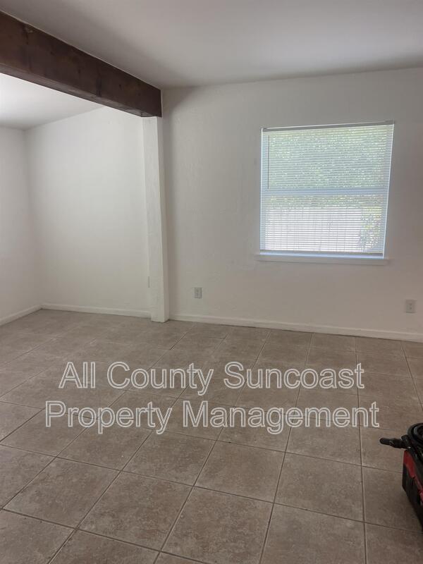Photo - 4814 10th Ave N