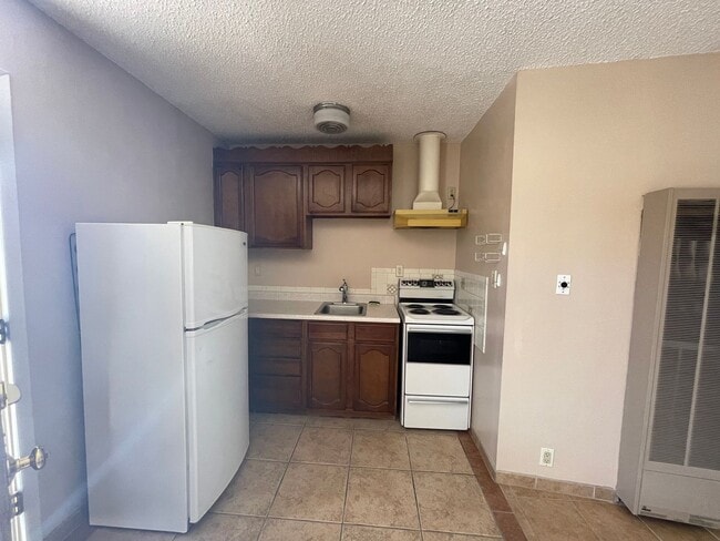 Photo - Large Studio Unit E
