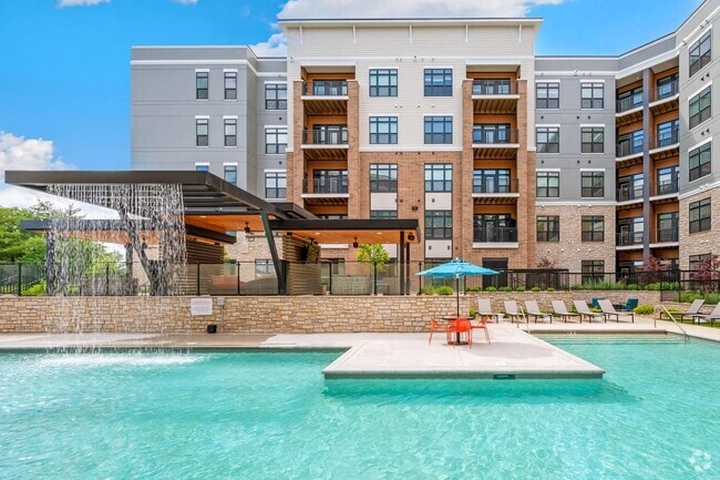 Building Photo - NEO Vantage Point Rental