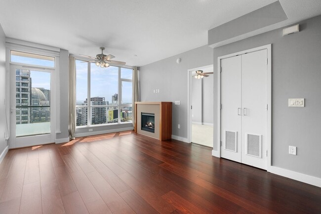 Photo - 325 Seventh Ave Unit 1402