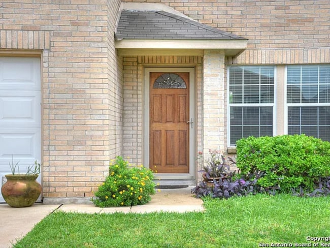 Photo - Move-In Ready Home with Fresh Updates & Spacious Layout in Converse