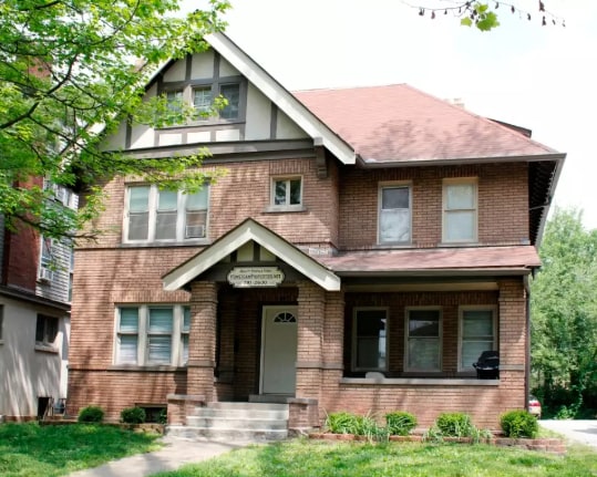 Photo - 222 E 16th Ave