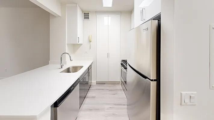 Photo - 126 Pearl St Unit 12F