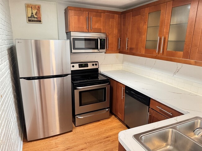 2611 Marilee Ln Unit 2