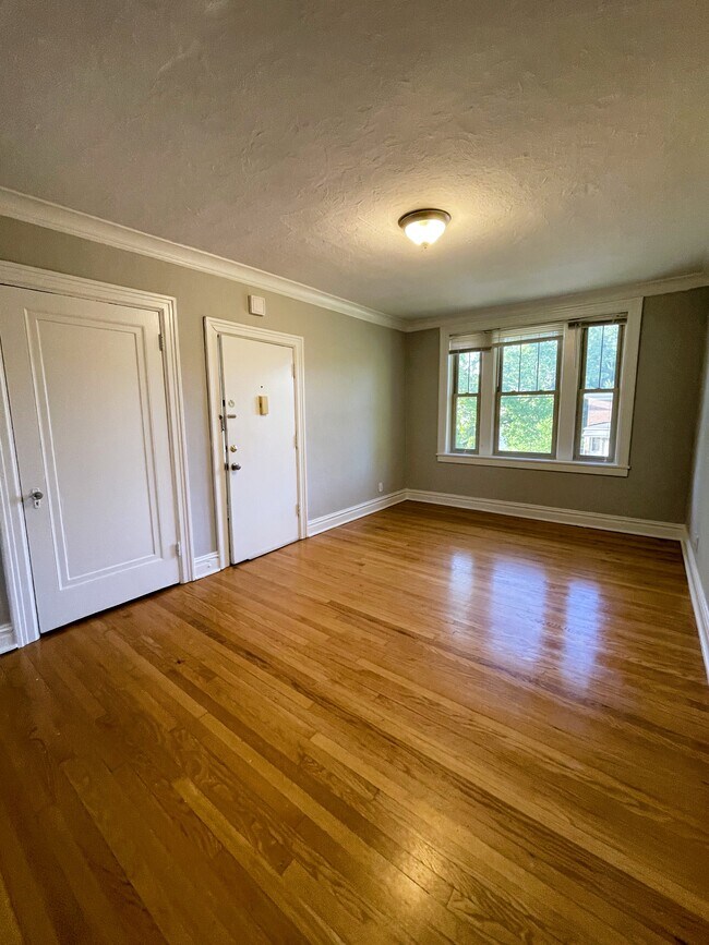 Photo - 7203 Dartmouth Ave Unit 2W