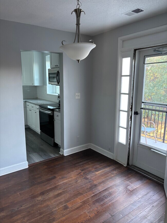 Photo - 2876 S Abingdon St