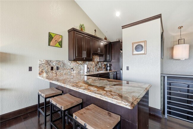 Photo - 14807 Dutchmans Dr