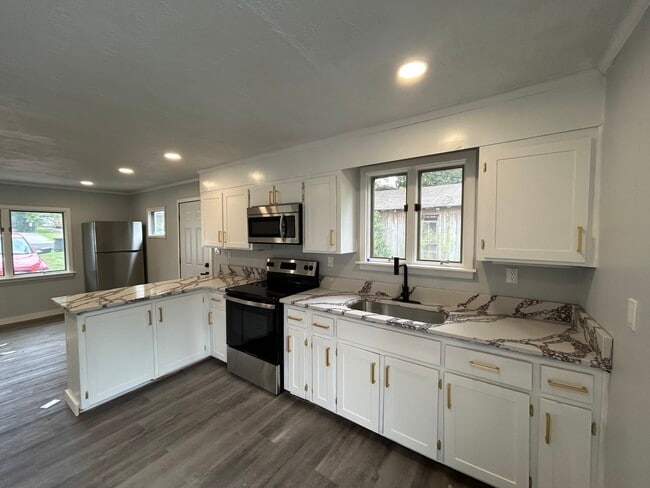 Photo - 236 Riggs Ave