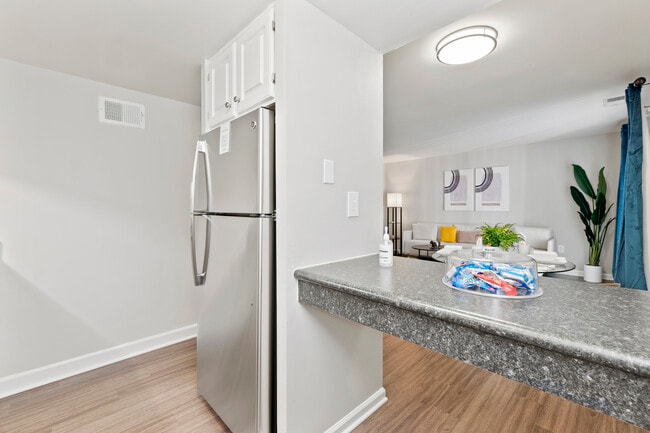 Kitchen - Colonial Apartments