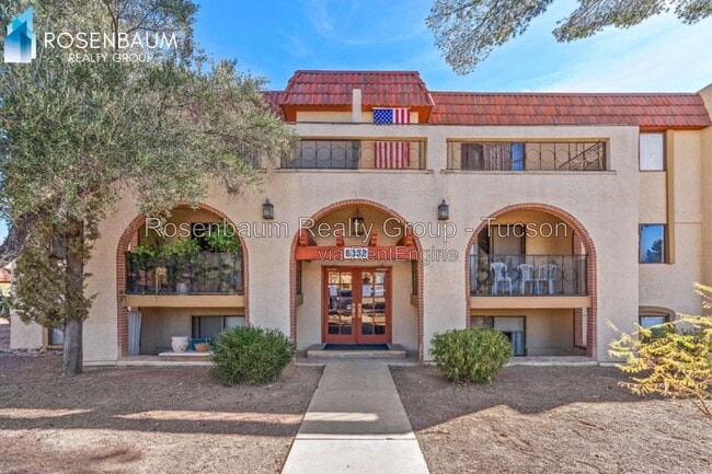 Building Photo - 6332 N Barcelona Ln Unit 508