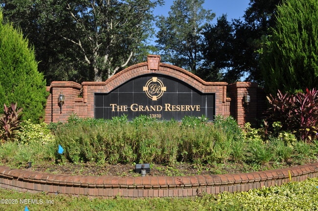 Photo - 13810 Sutton Park Dr N Unit 1223