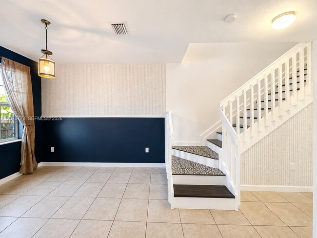 142 SE 28th Ter