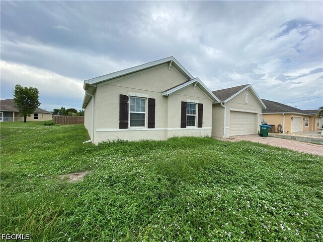 111 NW 9th St