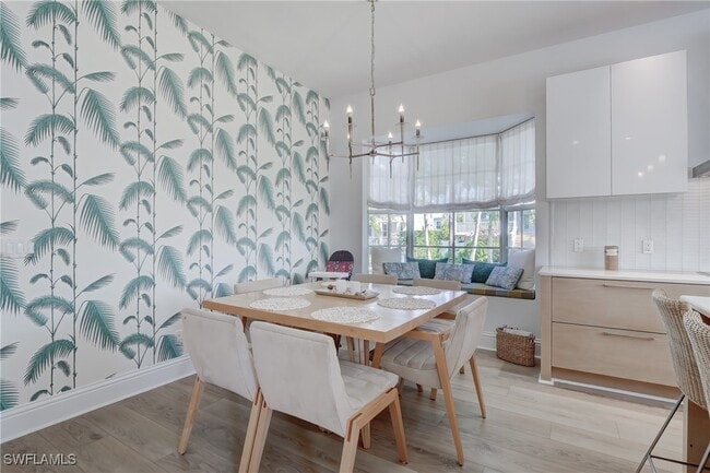 Photo - 687 9th Ave S