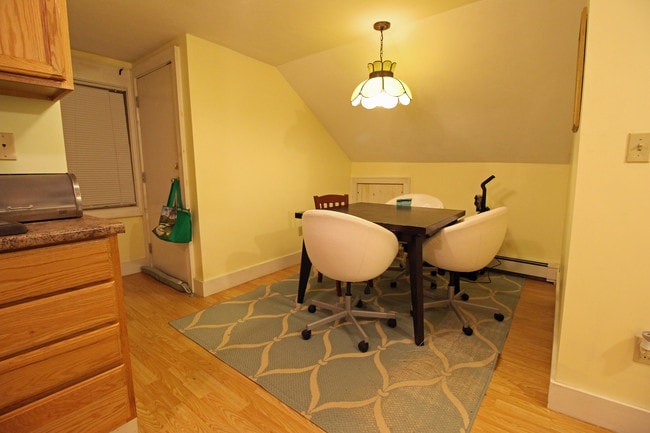 Photo - 73 June St Unit 2