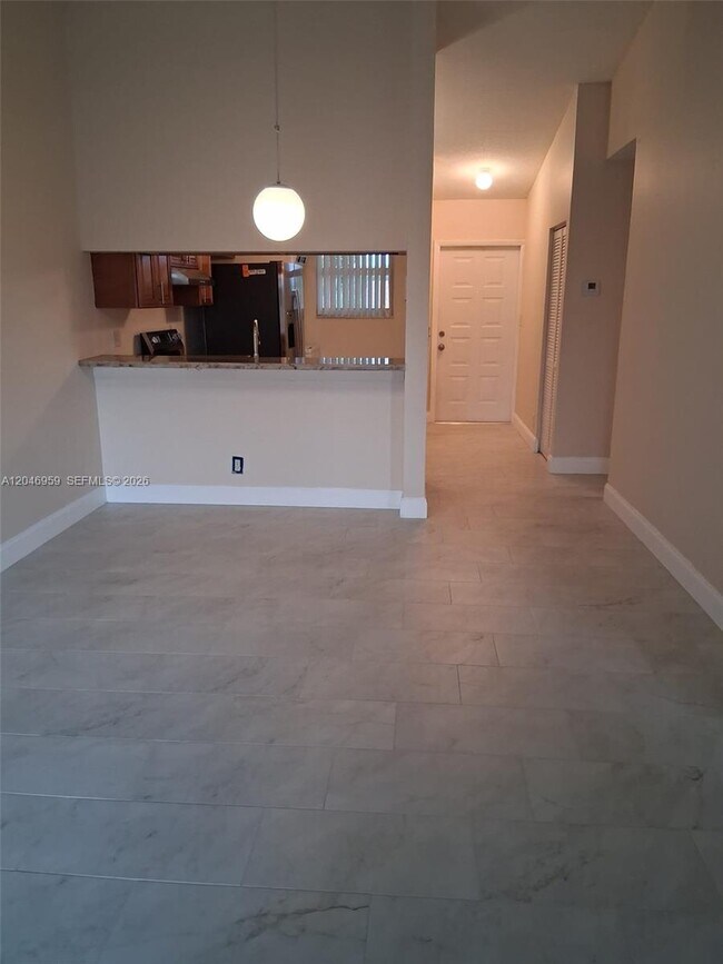 10907 Royal Palm Blvd Unit 10907