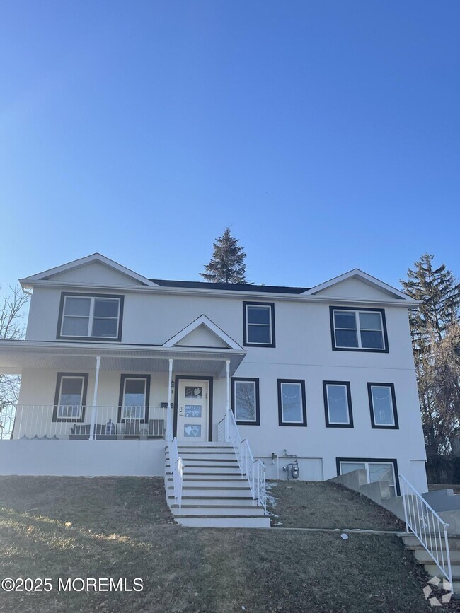 Building Photo - 988 Elizabeth Terrace Rental