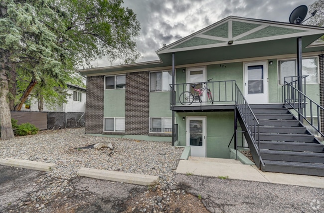 Building Photo - 827 Fontmore Rd Rental