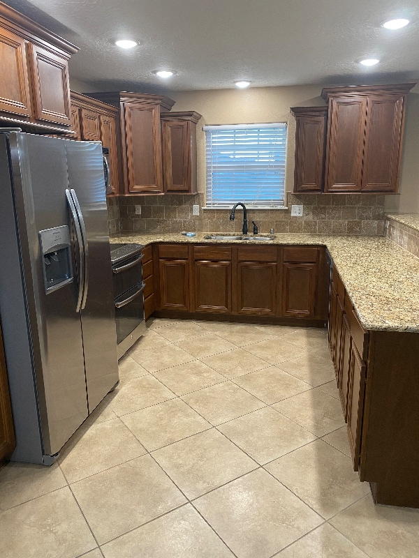 2124 Mockingbird Ln