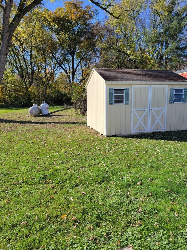 Photo - 8444 Hickman Rd