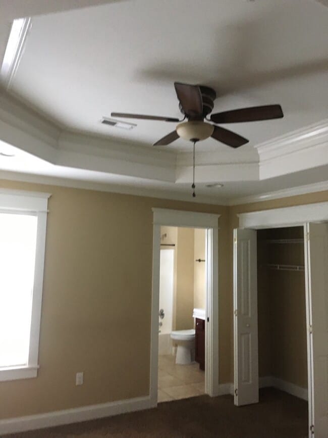 Master Bedroom w/Bath - 525 S Broadway St Unit 525a