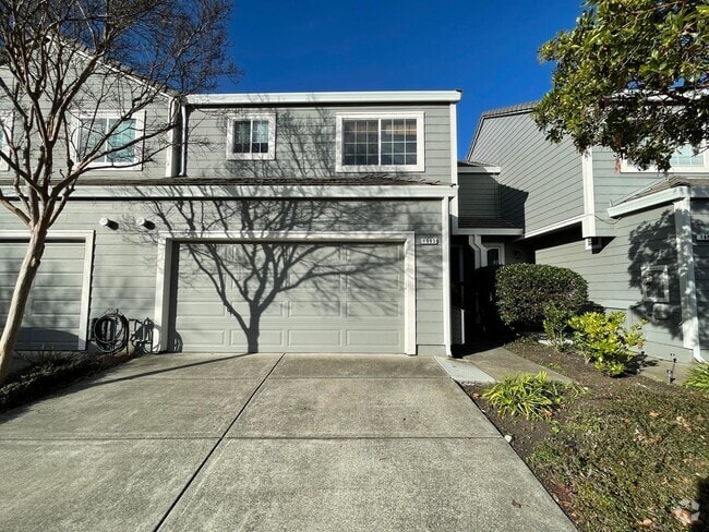 Building Photo - 1803 Carneros Cir Rental