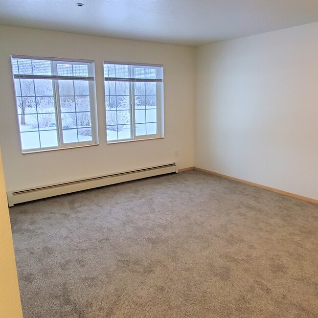 925 S Chugach St Apartments Palmer, AK