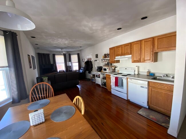 Photo - 58 Mansfield St