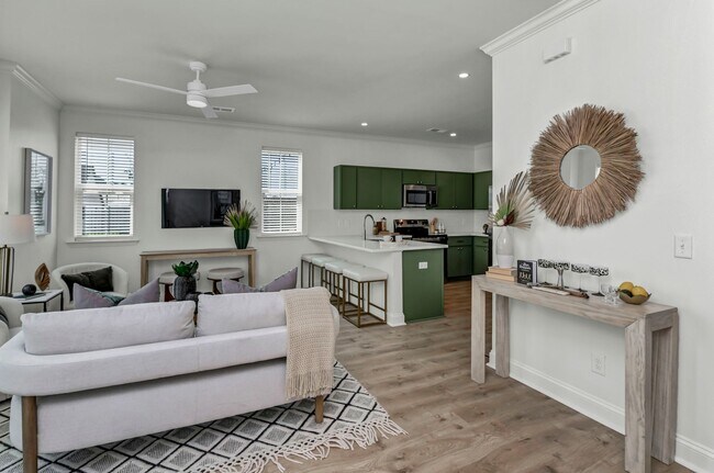 Photo - 609 S Edisto Ave