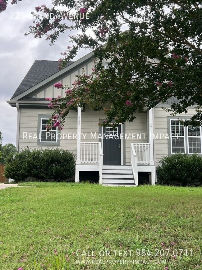 Photo - 225 East End Ave