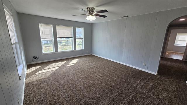 Photo - 904 Duncan St