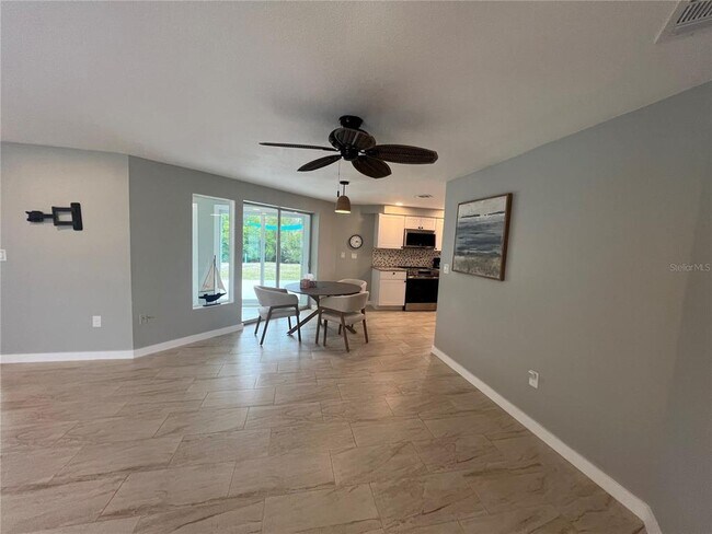 Photo - 129 Northshore Terrace