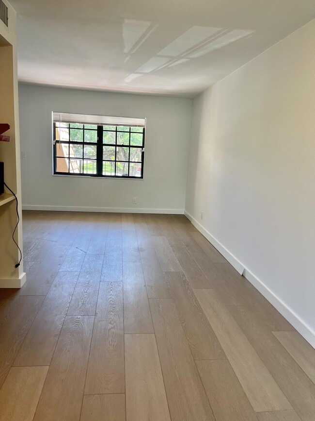 Photo - 4243 Oak Terrace Dr Unit 4243