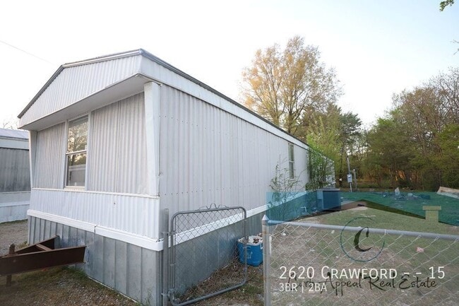 Photo - 2620 Crawford Dr House