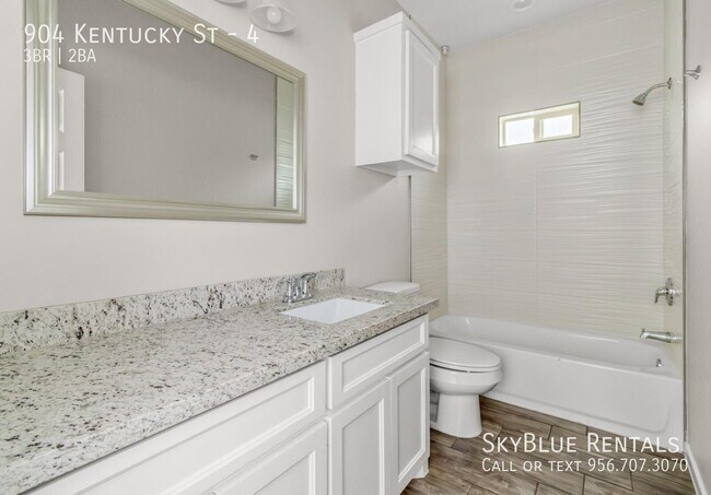 Photo - 904 N Kentucky St Unit 4