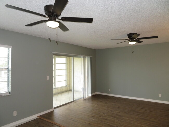 Photo - 135 Lake Carol Dr Unit 135